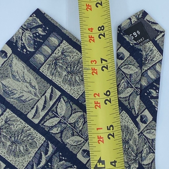 Braemore 100% Italian Silk Tie Made In Canada Blue & Light Gold Floral Block - Picture 7 of 8